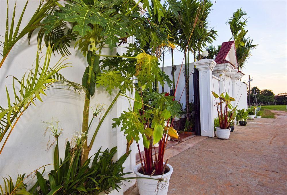 Overflow Guesthouse Ciudad de Siem Riep Exterior foto