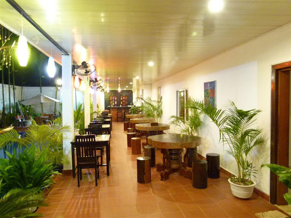 Overflow Guesthouse Ciudad de Siem Riep Exterior foto