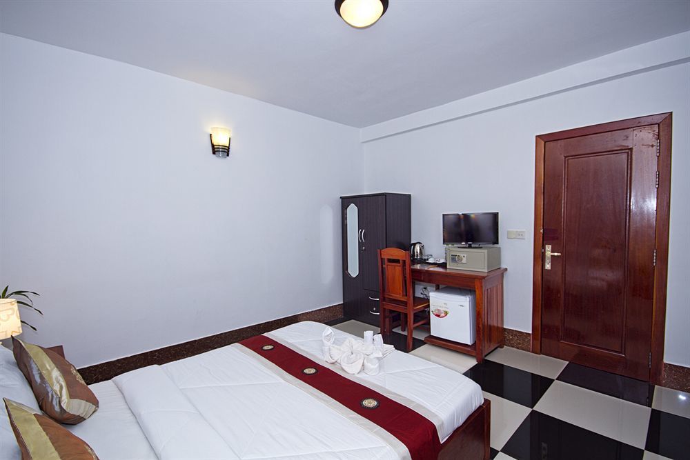 Overflow Guesthouse Ciudad de Siem Riep Exterior foto